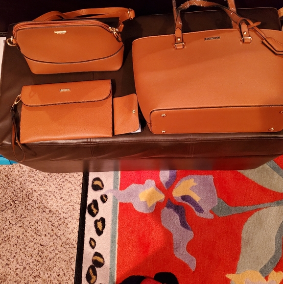YTL Handbags - Shoulder Bag